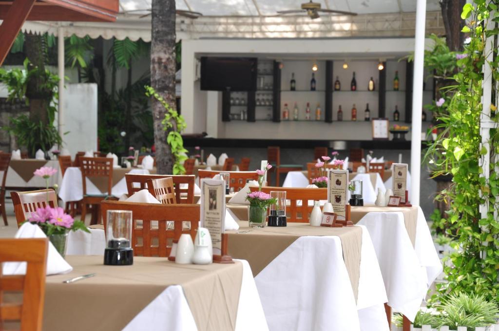 Salathai Resort 2*