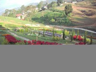 Phu Mok Dok Mai Hotel 3*