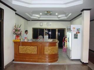 Hotel Oyo 747 Suwanna 3*