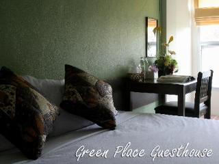Place Hotel 2*
