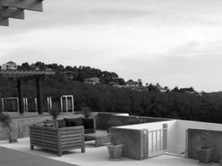 Lanta Loft Hotel