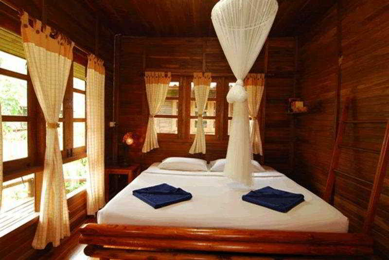 Nice & Easy House Hotel Koh Lanta