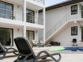 White Pearl Village Apartment