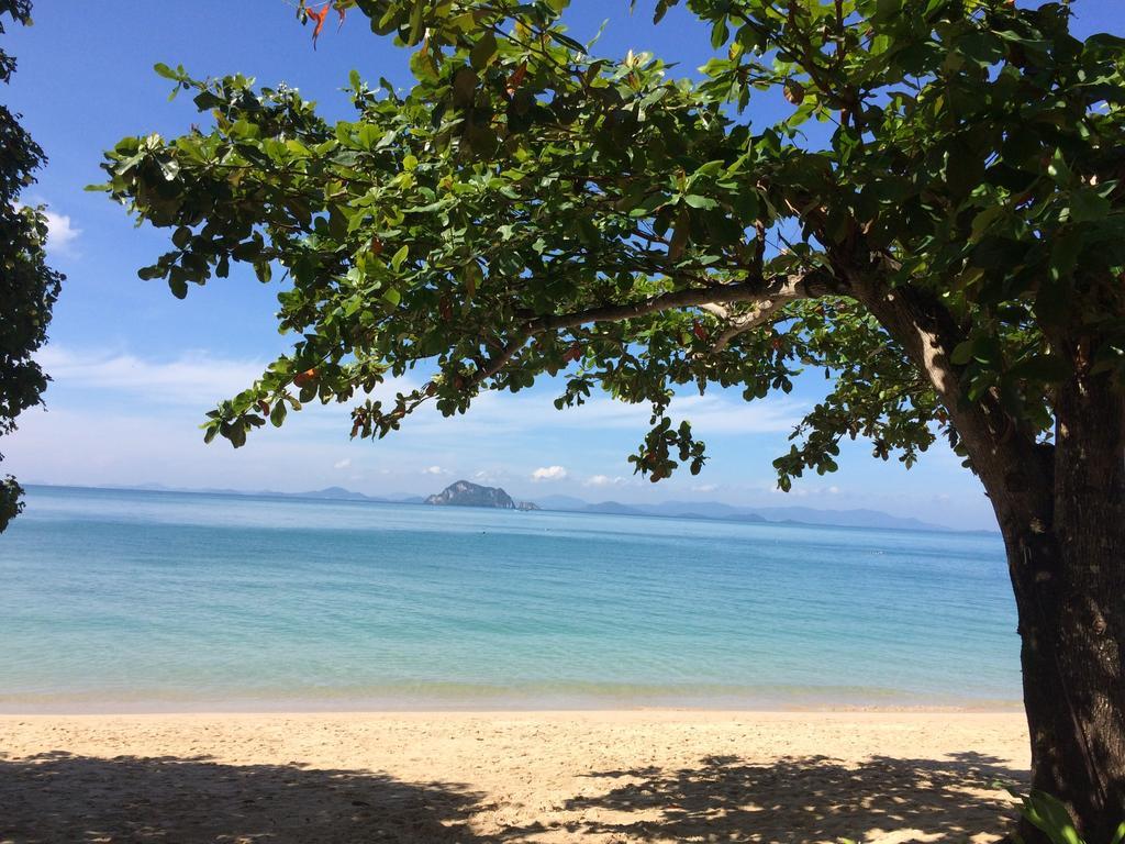 Yao Yai Resort 4*