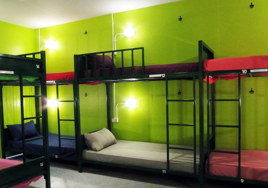 Treechart Hostel Thongsala