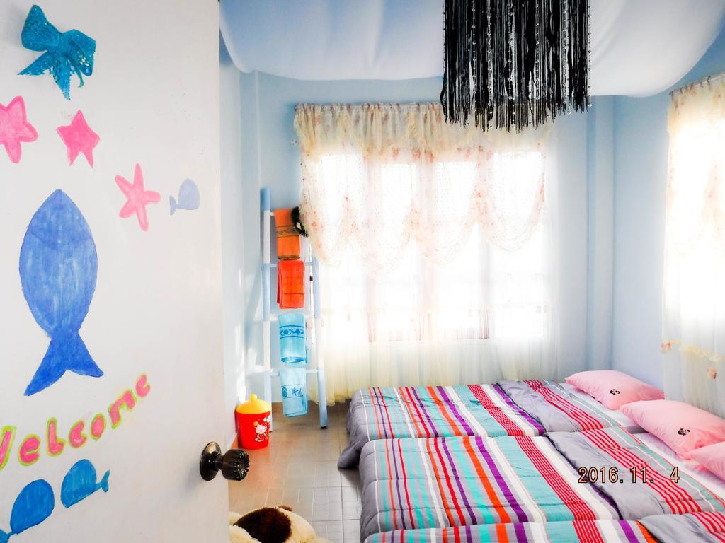 บ้านพักสัตหีบ Jk Marine House Guest house Sattahip