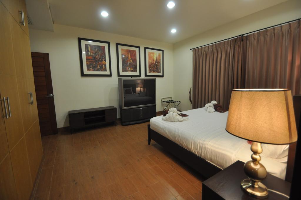 4 Bedroom Pool Hua Hin Blue Lagoon * Cha-Am
