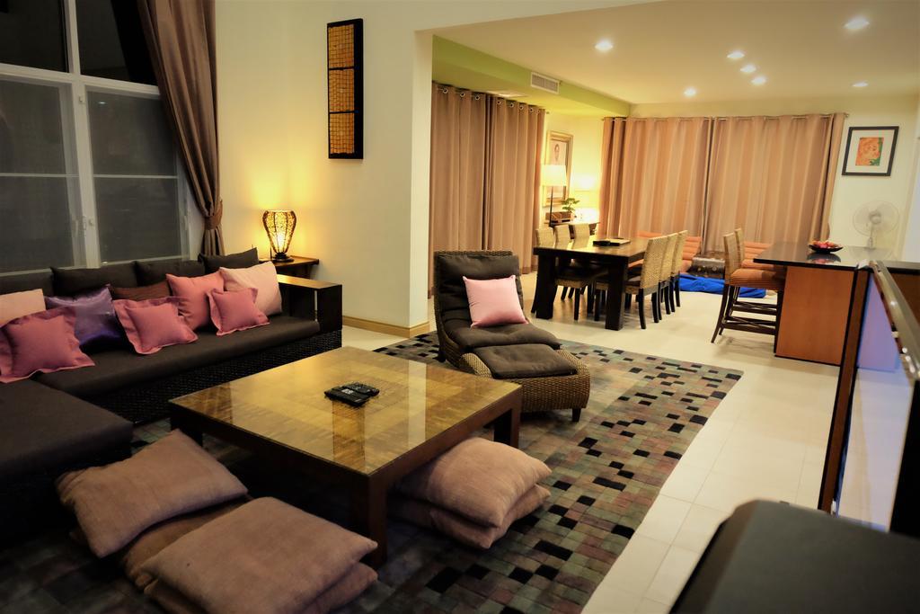 4 Bedroom Pool Hua Hin Blue Lagoon Villa