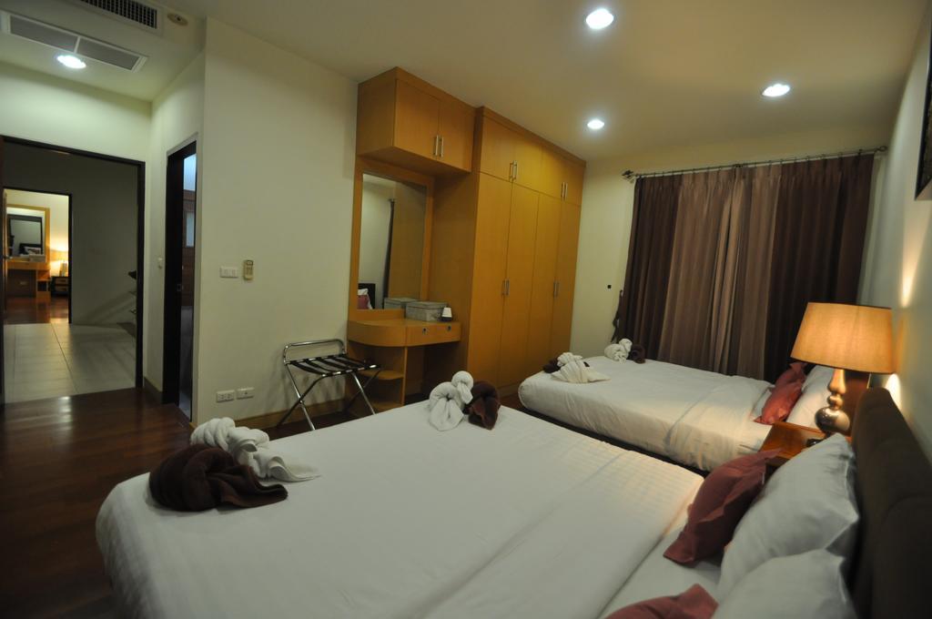 4 Bedroom Pool Hua Hin Blue Lagoon Villa *