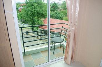 Thai Orange Magic Guest house 3*