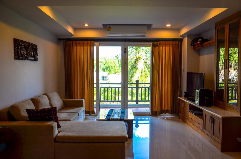 Apartment For Rent Monthly *