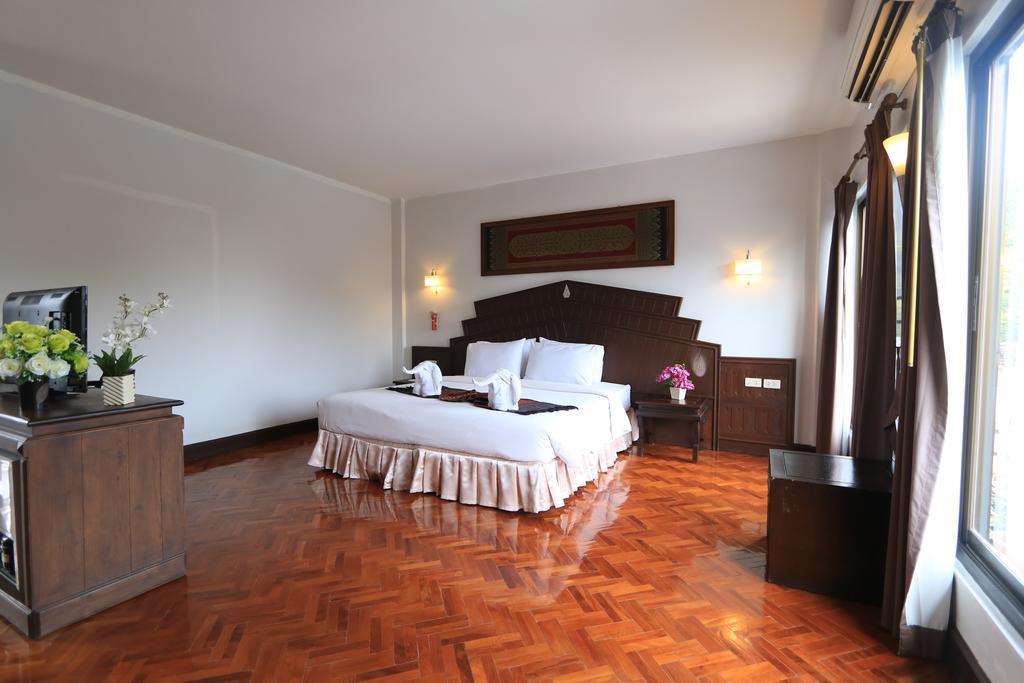 Baiyoke 3*