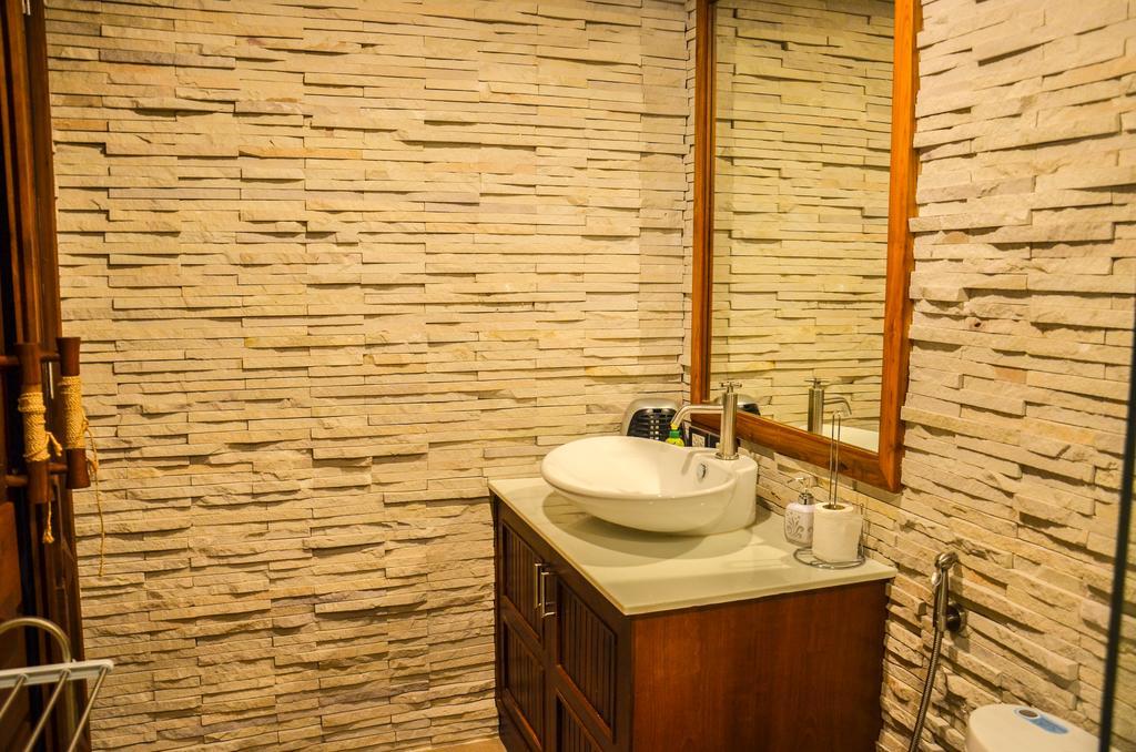 For Rent Monthly *