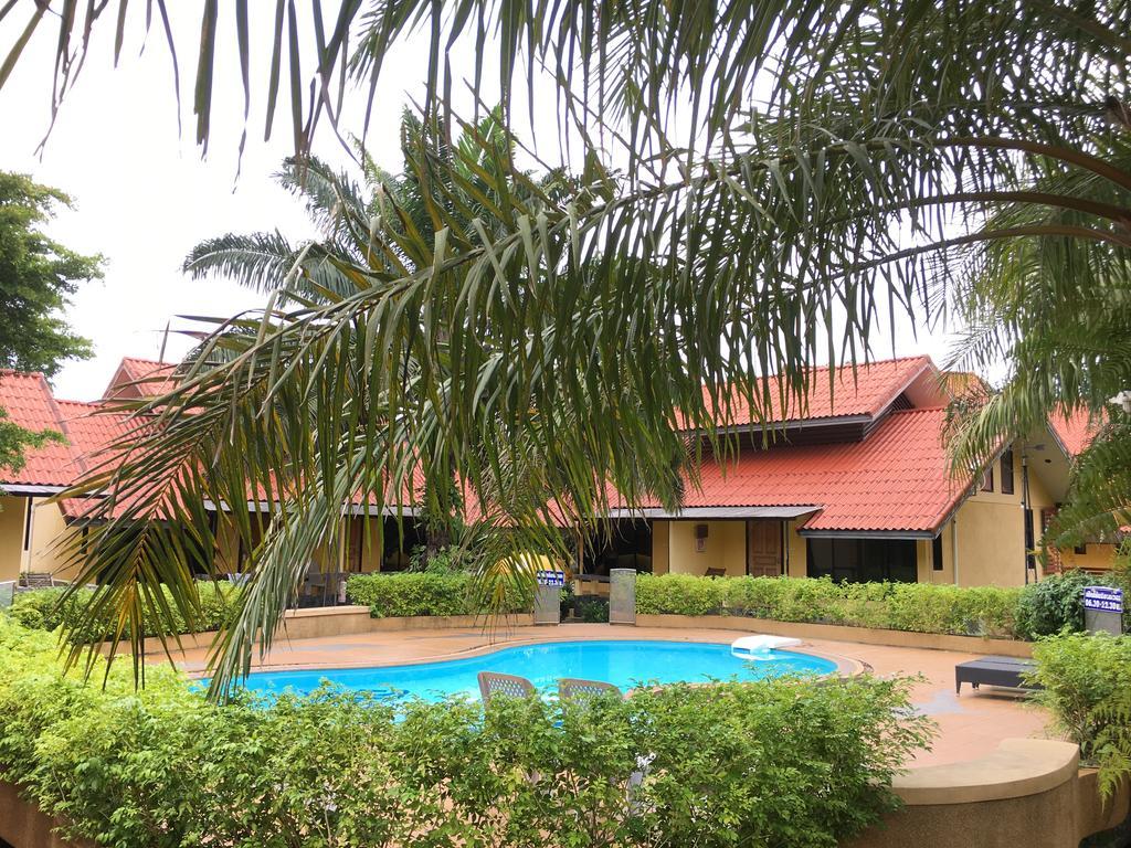 Resort Tanisa Chumphon