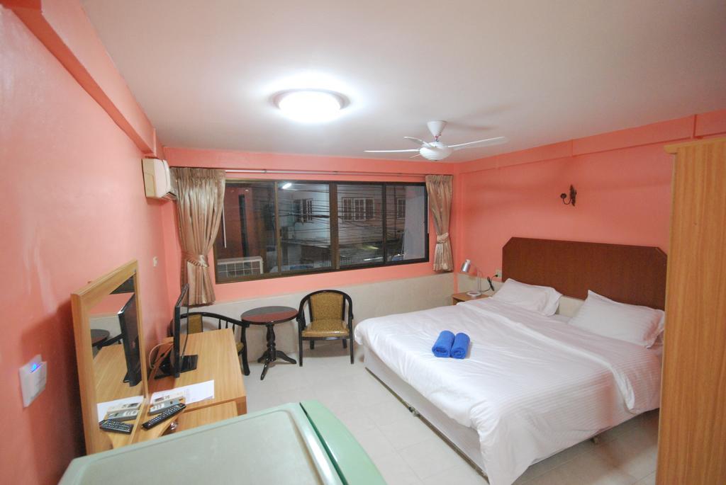 Kingfisher House & Bar Guest house 3*