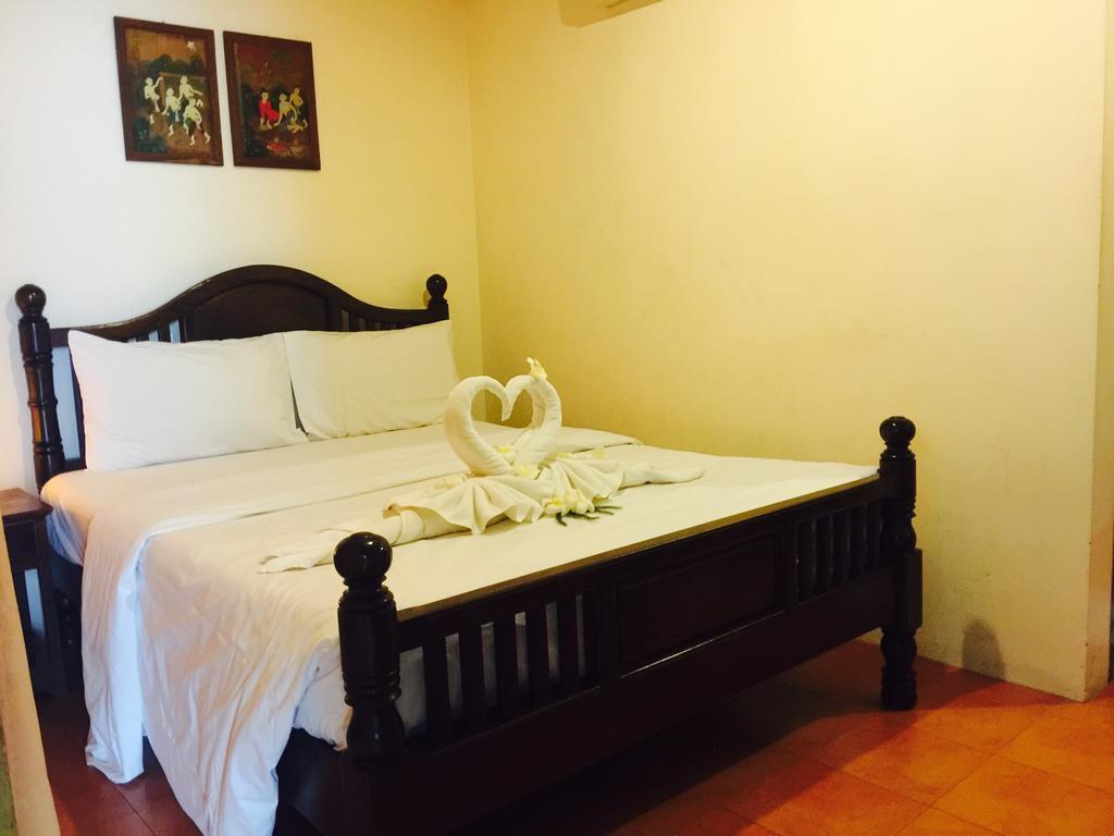 Guest house J.t. House 2*