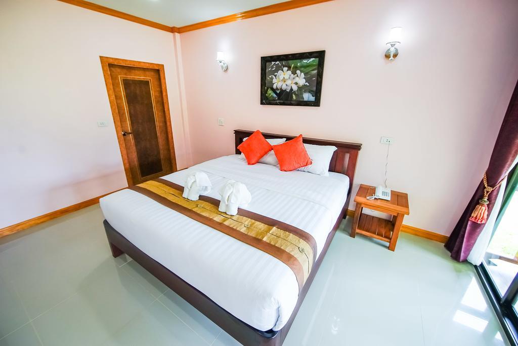 Pawarisa Resort Pathio