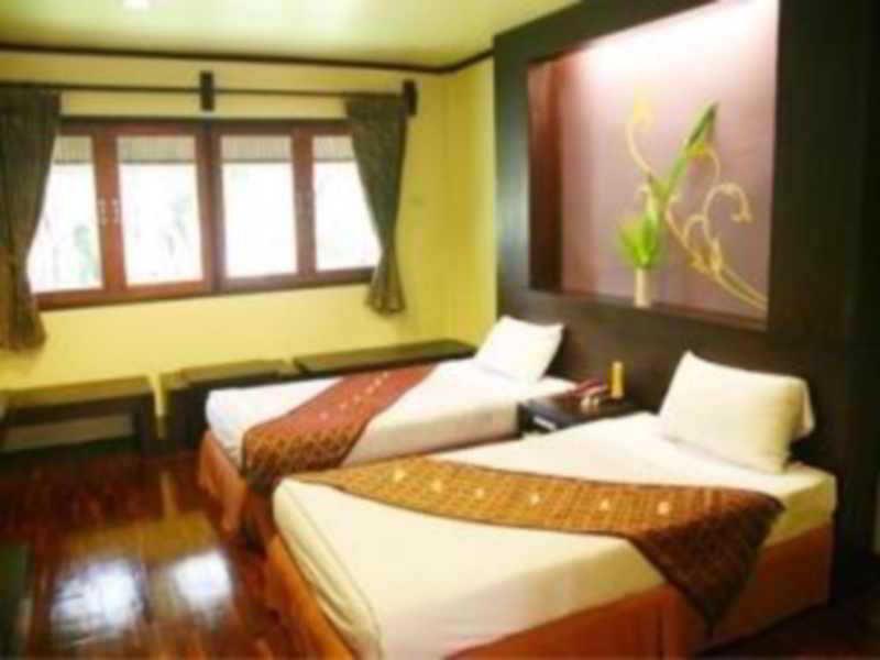 Hotel Water Land Golf & Phitsanulok