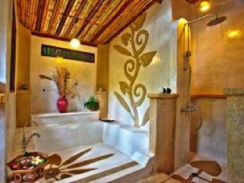Bamboo Huts Resort 3*