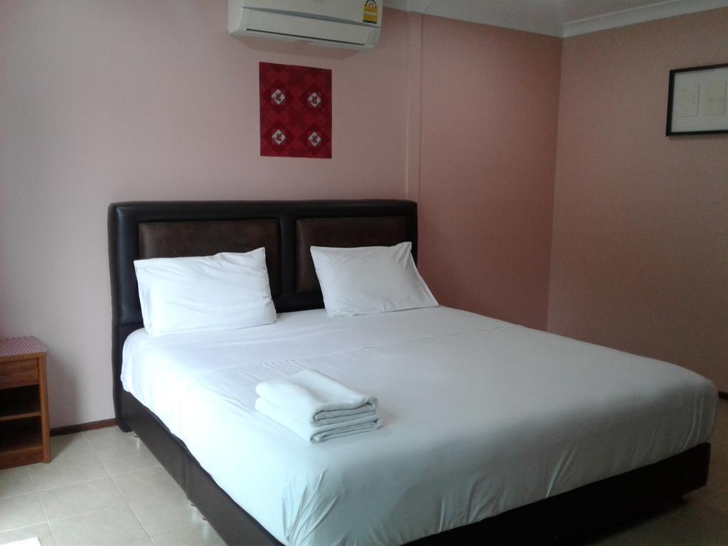 Siam Country Holiday park