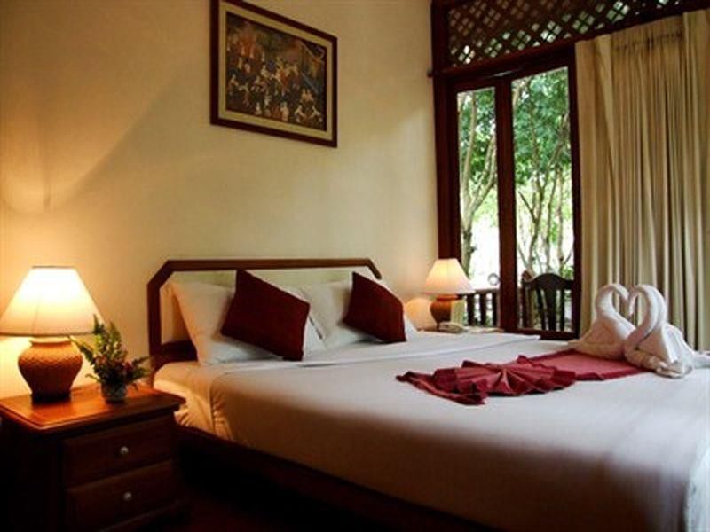 Petchvarin And Resort Kaeng Krachan