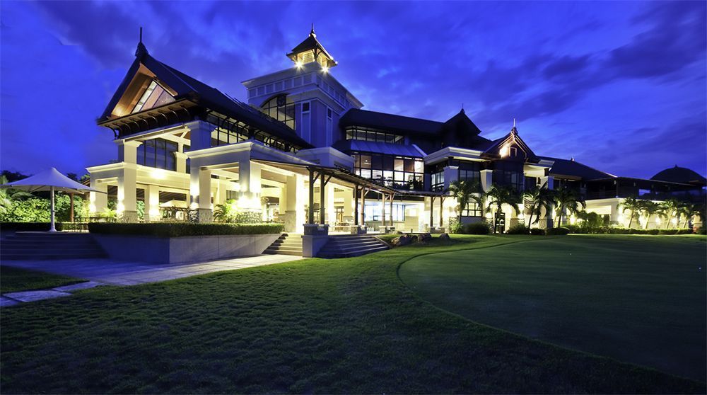 Resort Springfield Village Golf & 4*