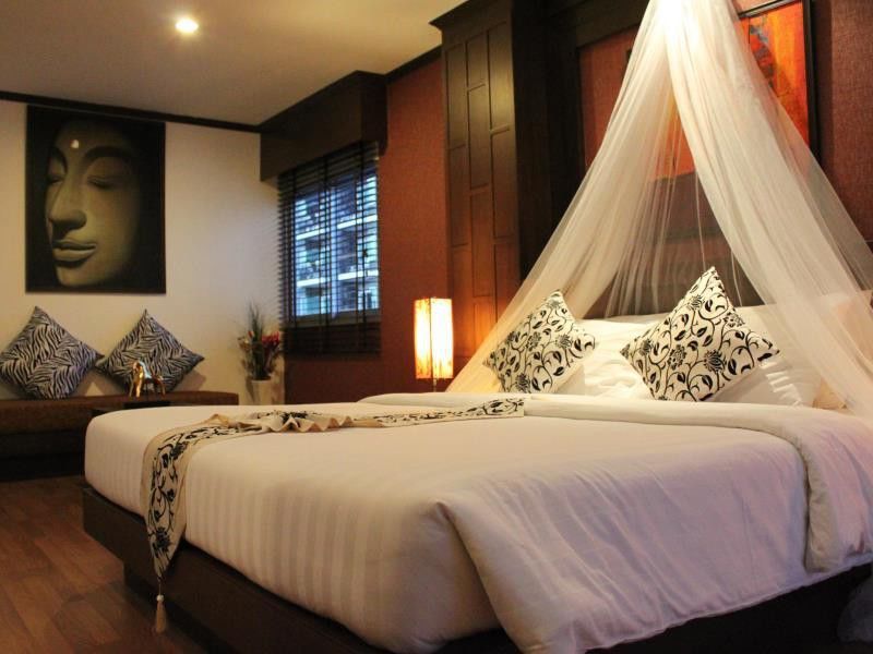 Hotel Hemingway's