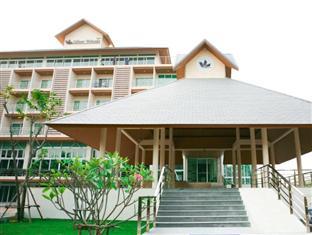 Silverwoods Hotel