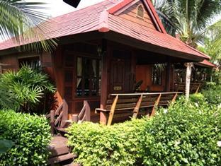 Naya Hotel