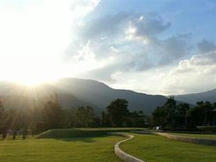 Ashcarya Boutique Hotel 4*