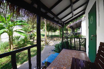 Hotel The Tropic Circle Koh Lanta