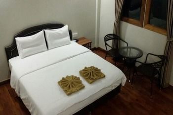 Village 3*