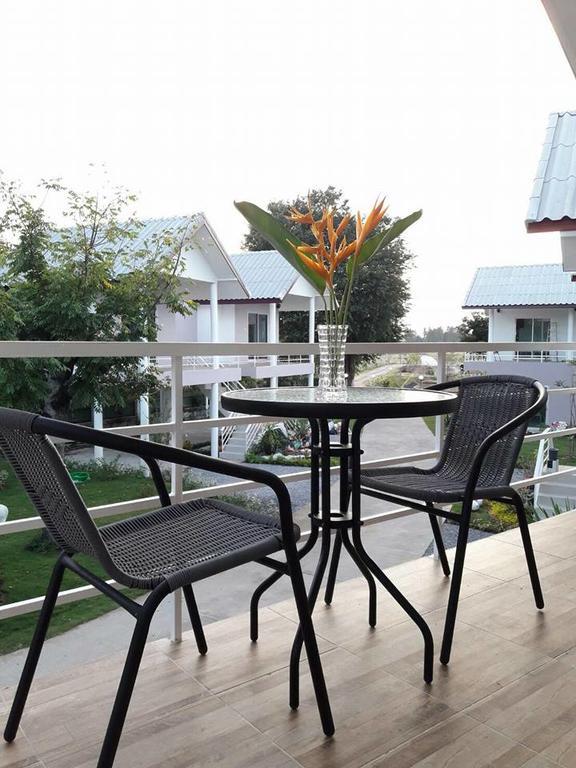 Baan Suan Geb Tawan 3* Lopburi