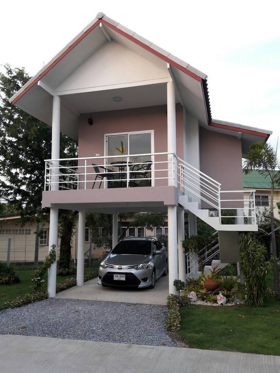 Baan Suan Geb Tawan Lopburi