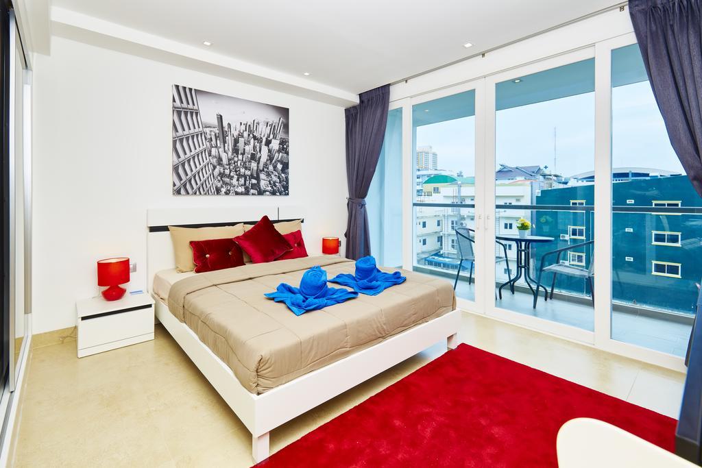 Central Avenue Studio By Tech