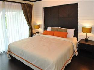 Narakul Hotel 3*