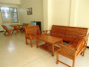 Apartment Baan Khun Nong