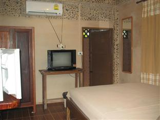 Esan Resort 2*
