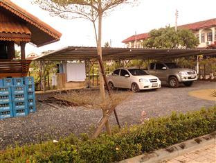 Ruenthai Rimnam * Surat Thani