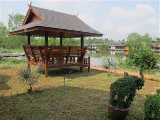 Ruenthai Rimnam Guest house Surat Thani