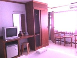 Hotel Leamsai 2*