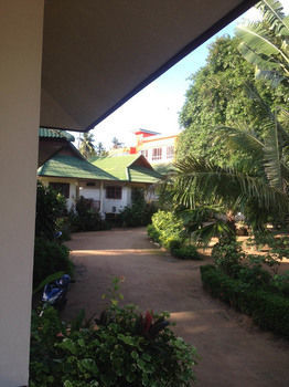 Hotel Baannoksuan Samui