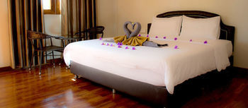 Village 3* Koh Lipe