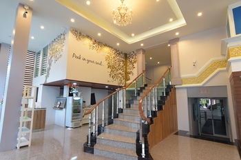 Peak Boutique City Bed & Breakfast 3*