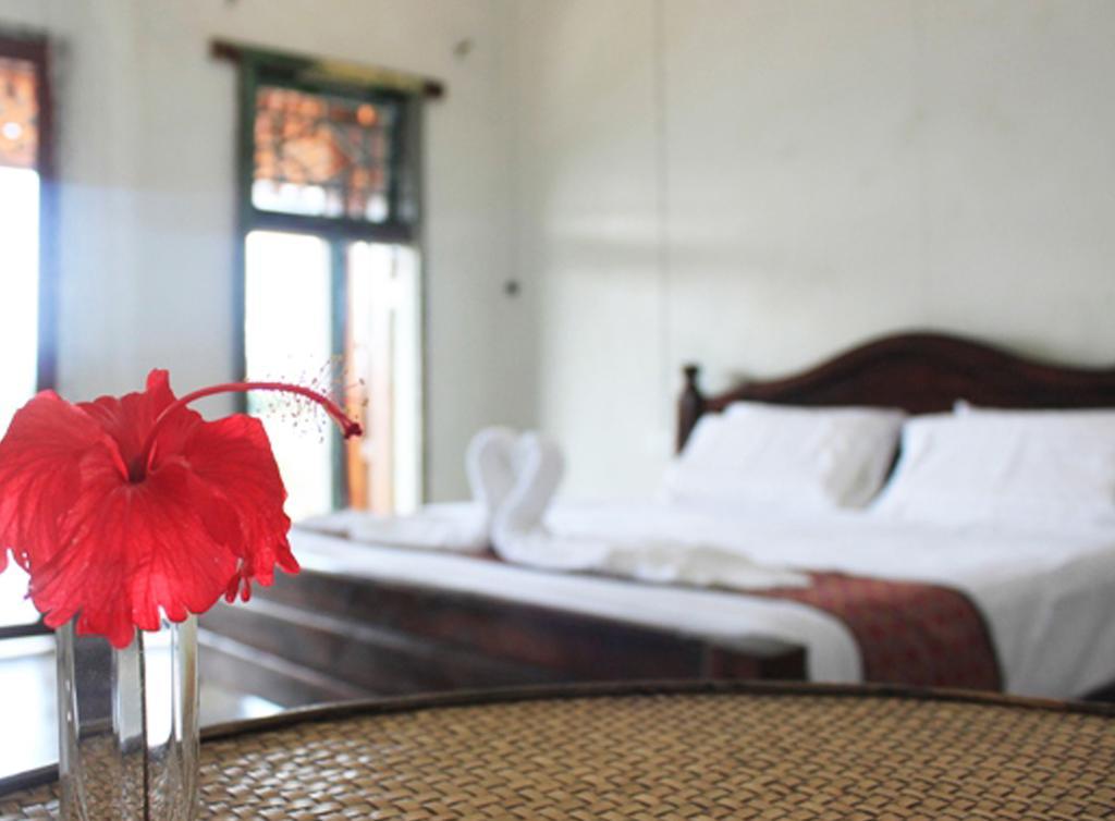 Phu-anna Eco House Hot