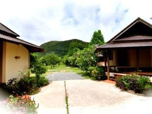 Resort Baan Pun Sook Chao Lao Beach