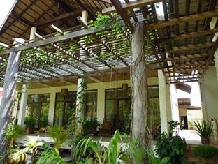 The Mangrove Hideaway Kohchang Resort
