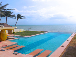 Resort Le Divine Comedie Baan Tai