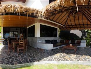 Heights Boutique Villa