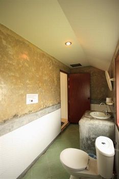 Amazon Hotel